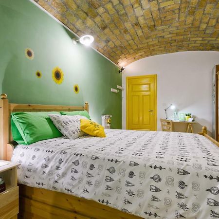 Bed And Colors Apartment Rome Exterior photo