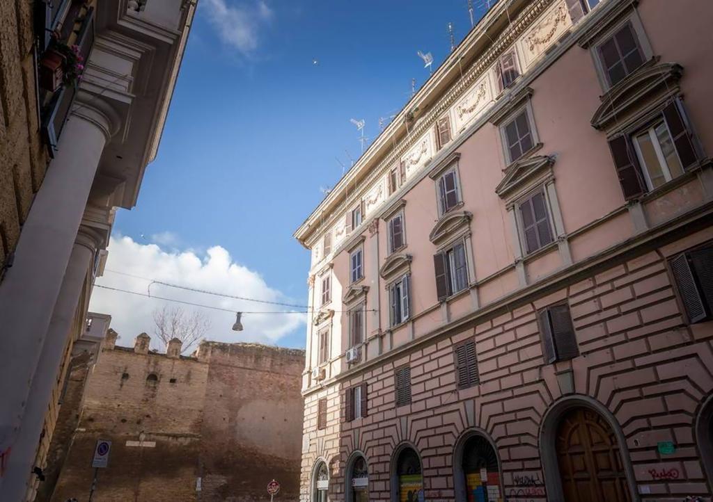 Bed And Colors Apartment Rome Exterior photo