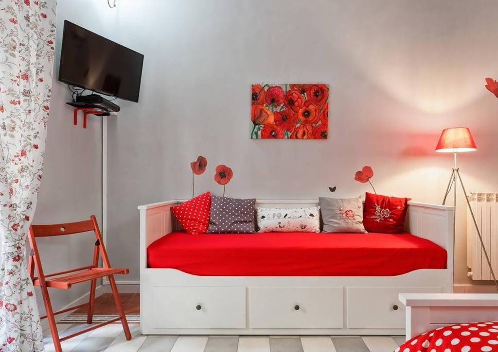 Bed And Colors Apartment Rome Room photo