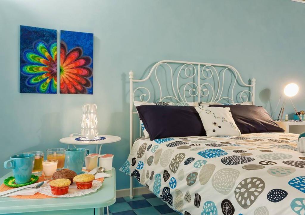 Bed And Colors Apartment Rome Room photo